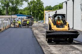 Best Driveway Pressure Washing  in Canaan, CT